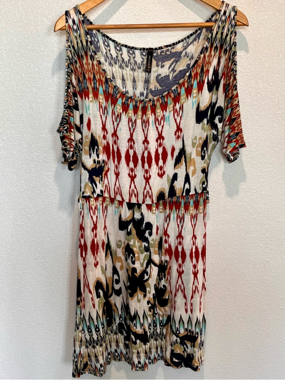 Full Tilt Cold Shoulder Mini Dress Medium Ikat Tribal Boho Tilly’s